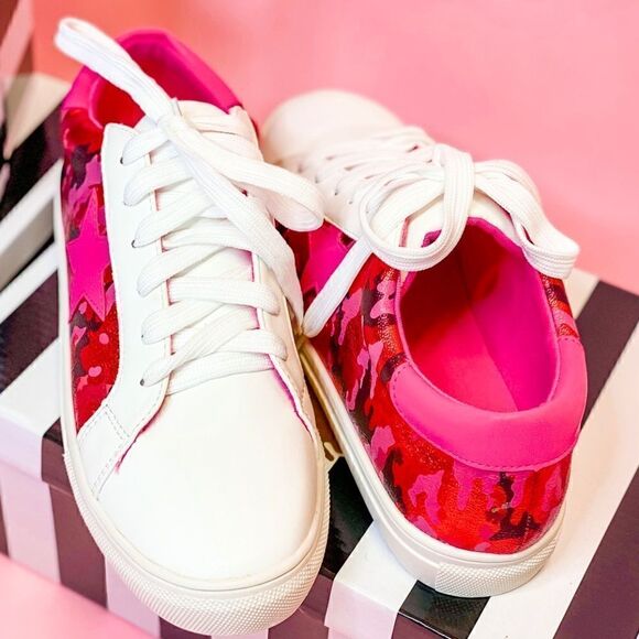 Pink Camo and Star Sneakers - Picture 3 of 4